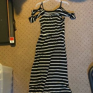 Black and white Striped, size L maxi dress with “sleeve”